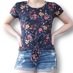 Polly Esther floral navy blue top women shirt size medium
